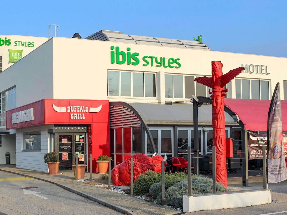 Ibis Styles Crolles Grenoble A41 - last minute hotel in Crolles
