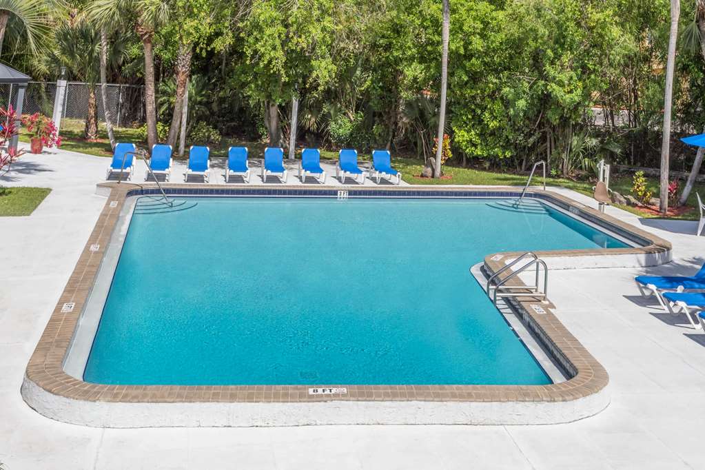 Travelodge by Wyndham Lakeland - photo 10