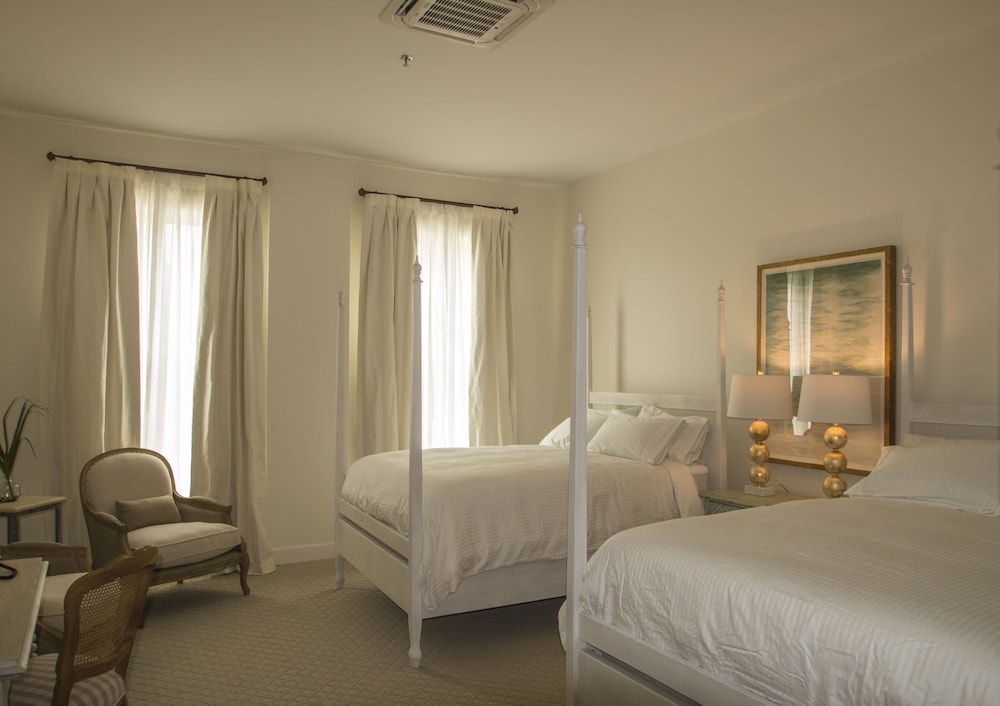The Meadows Hotel - photo 5