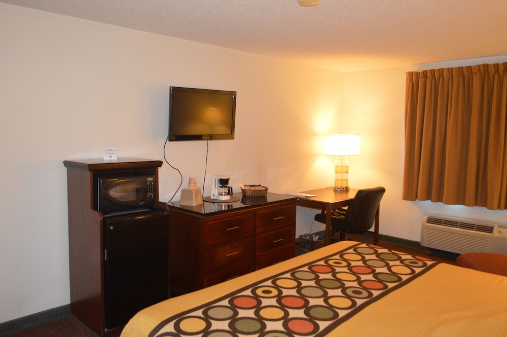 American Elite Inn - photo 22