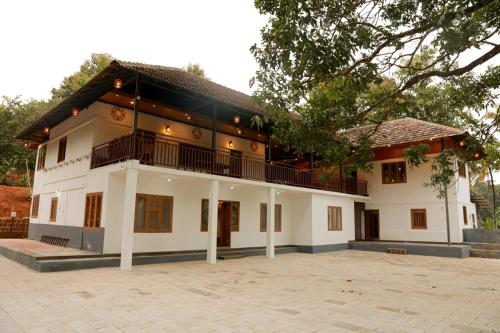 Best Heritage Home — 4-Star Luxury Hotel in Tellicherry, India