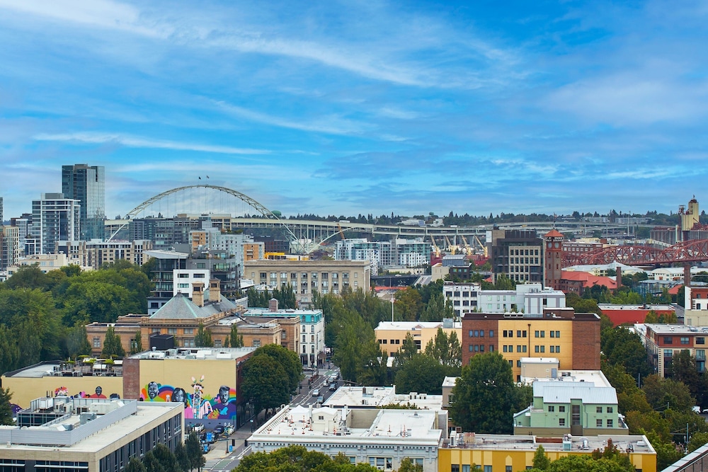 Courtyard by Marriott Portland City Center - photo 18