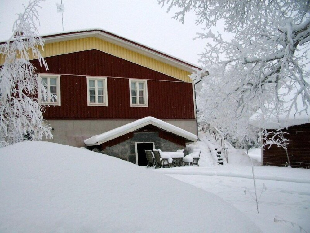Pehtoorin pirtti countryhome pet-friendly hotel Vammala