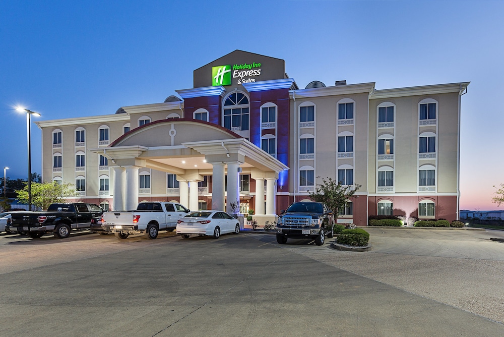 Holiday Inn Express Hotel & Suites BYRAM by IHG - photo 39