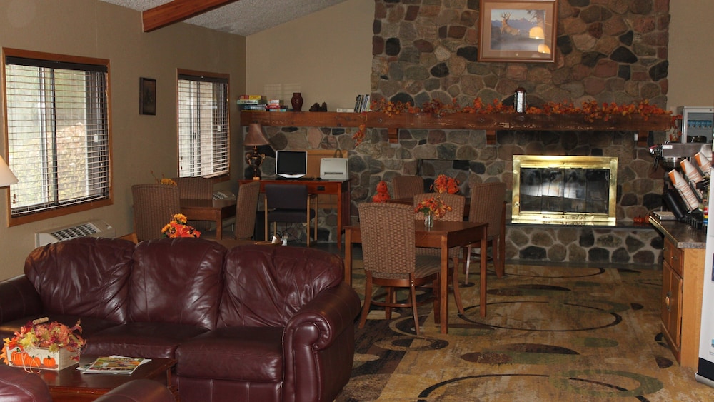 Boarders Inn & Suites by Cobblestone Hotels Ripon — Ripon — photo 3