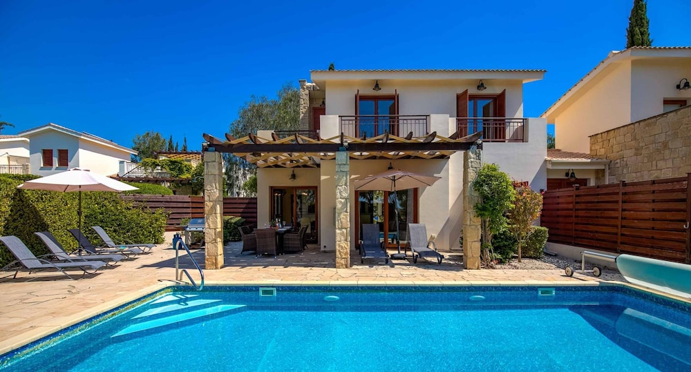 Villa Hg12 Athina in Kouklia