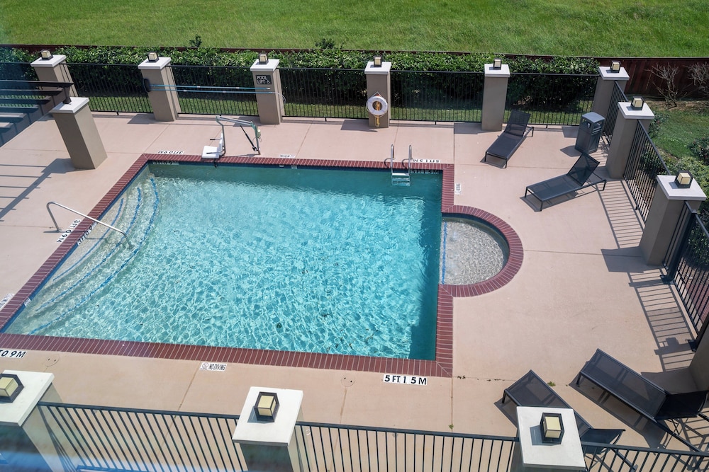Candlewood Suites Deer Park TX by IHG - photo 28
