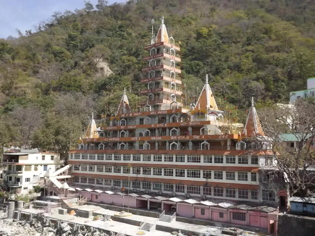 H7 Stay On The Ganges Yoga & Spa Resort Rishikesh — hotel in Rishikesh