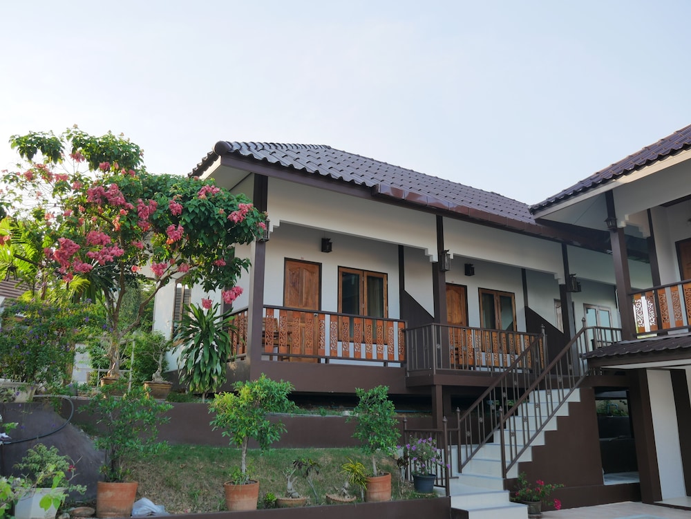 Pattana Resort in Klaeng, Thailand