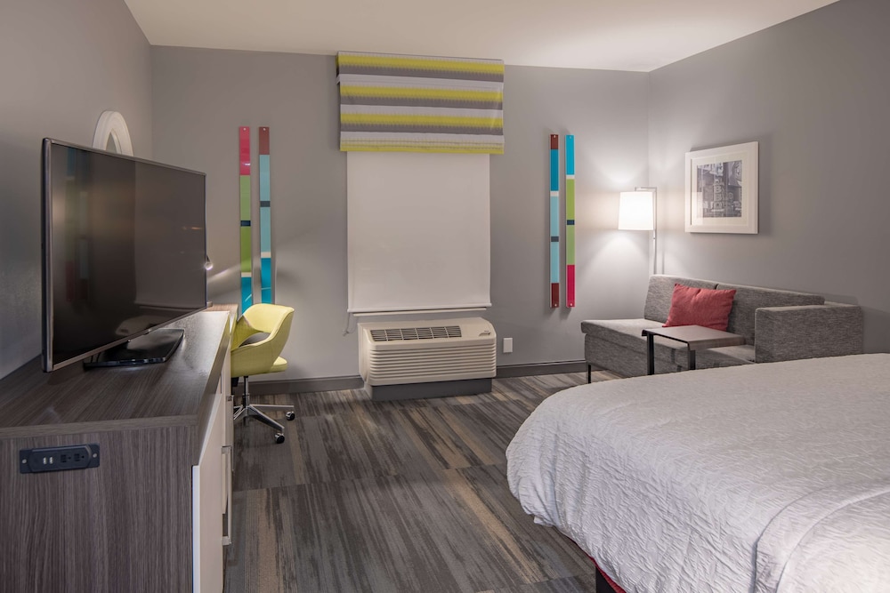 Hampton Inn & Suites Dallas Plano Central - photo 11
