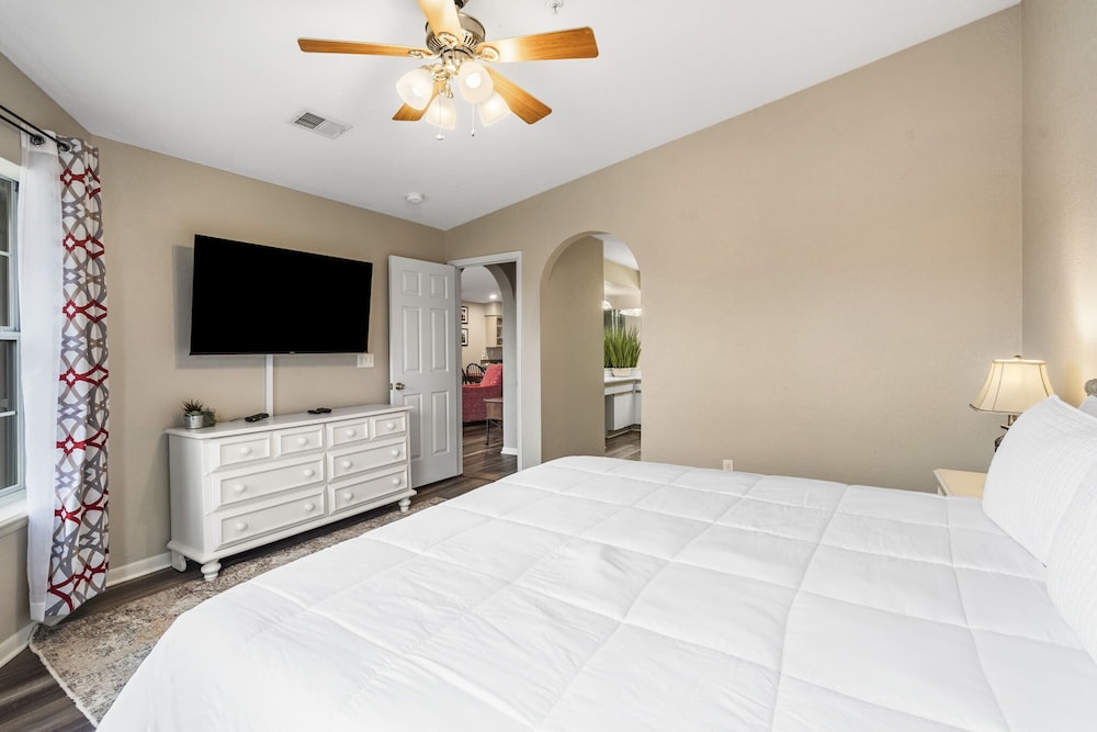 Cozy Family Resort Getaway - photo 9