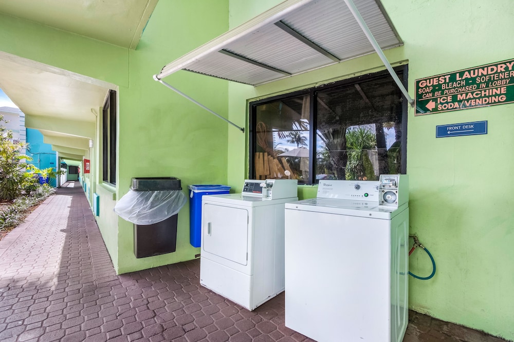 Ocean Reef Hotel - photo 30