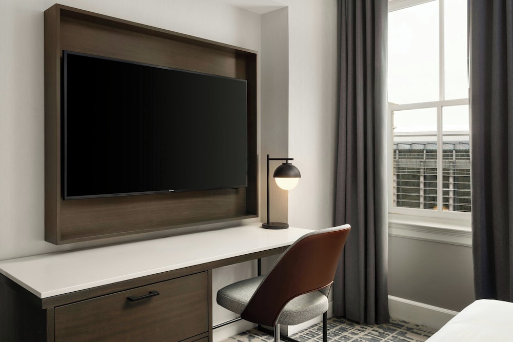 Courtyard by Marriott Philadelphia Downtown - photo 14