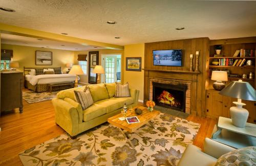 Barrows House - photo 13