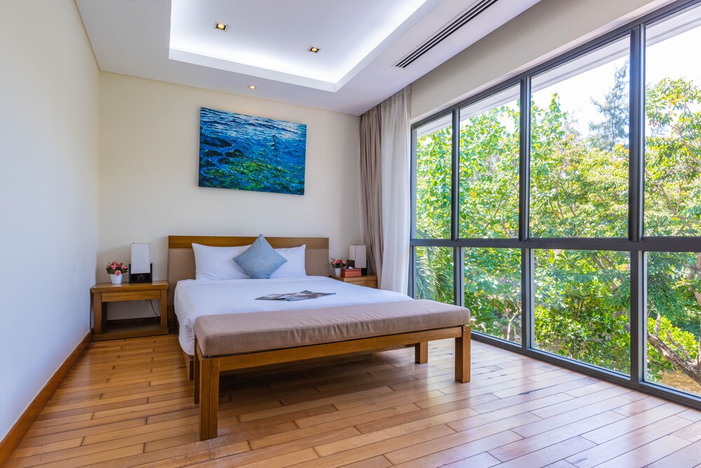 Perfect Private Pool Villa — 4-Star Luxury Hotel in Da Nang, Vietnam