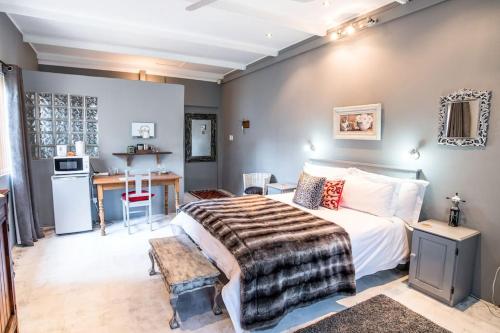 Mabet & Gabriella Guest Rooms in Robertson, South Africa