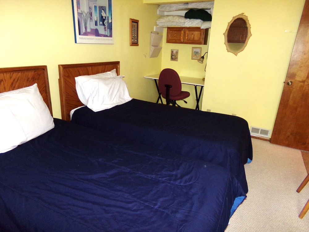 Mountainside 2 Bed 2 Bath - photo 4