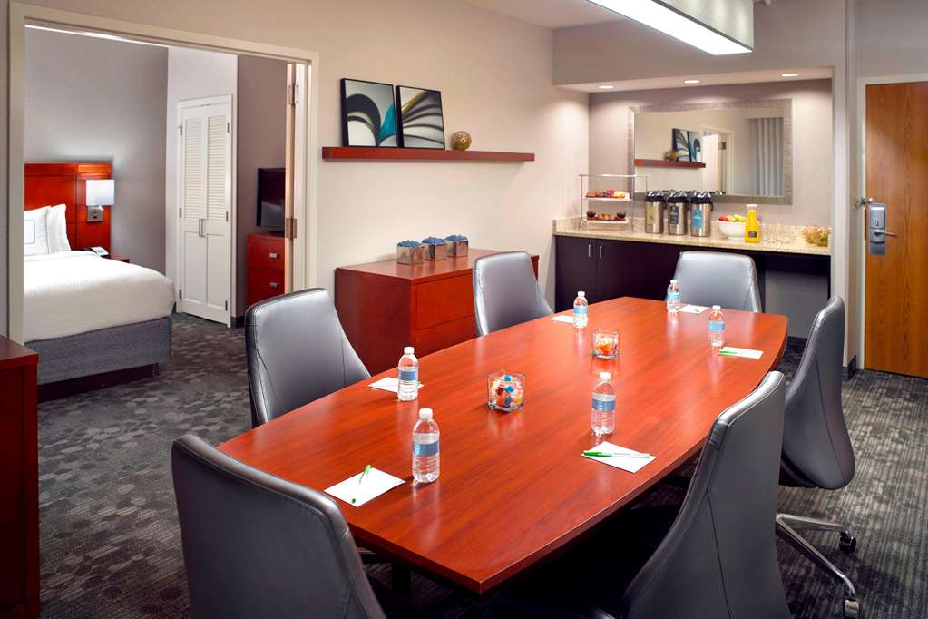 Sonesta Select Atlanta Airport North - photo 9