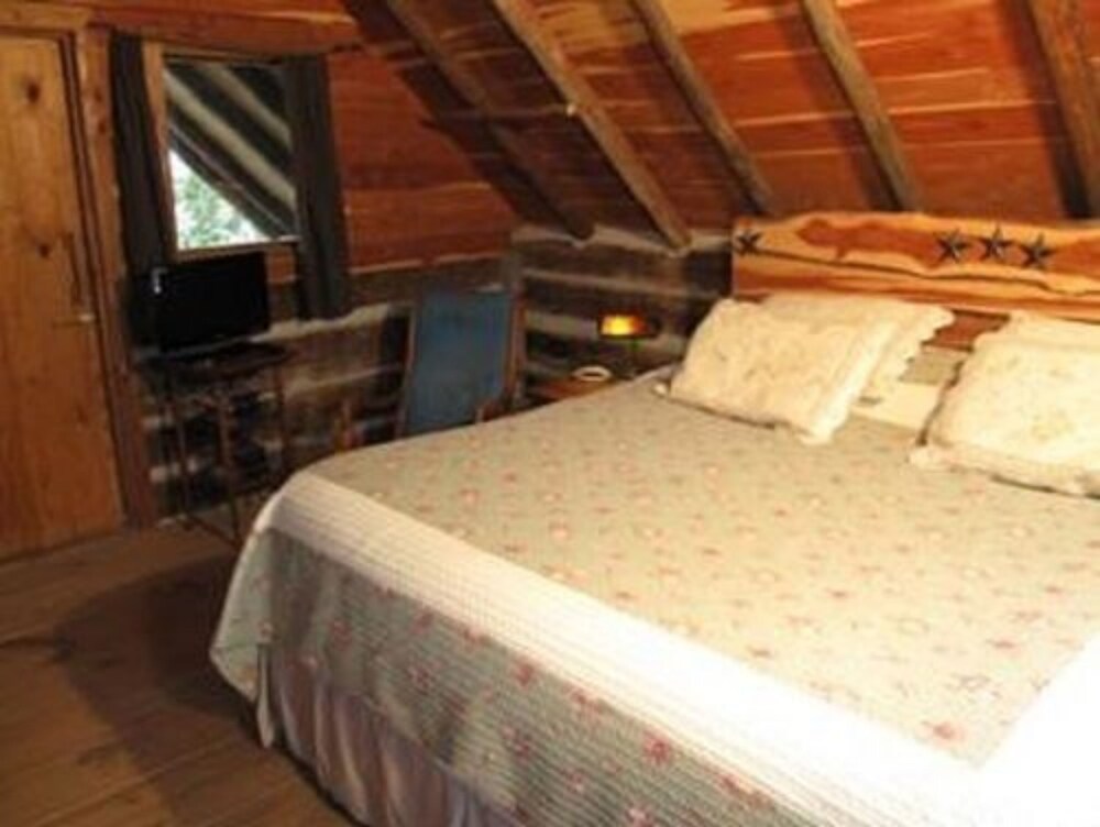 Scenic Hill Retreat - photo 13