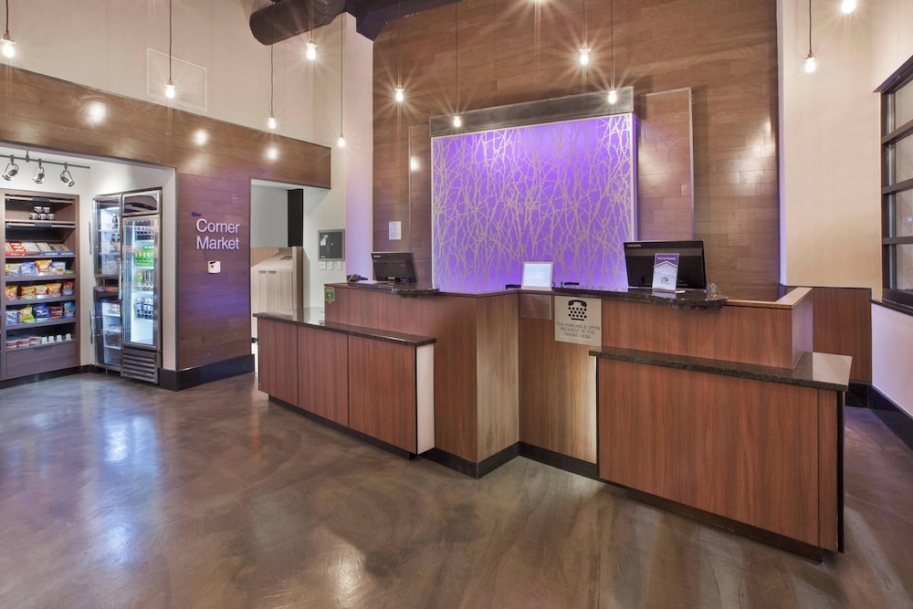 Fairfield Inn & Suites by Marriott Milwaukee Downtown - photo 3