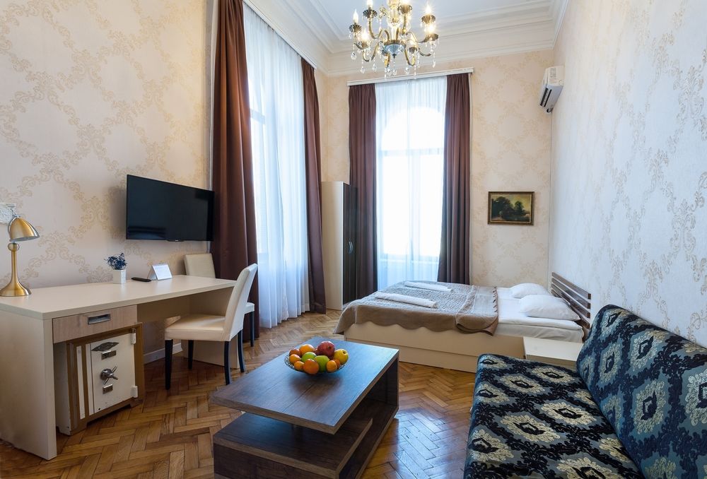 Guestroom