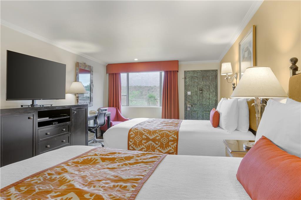 Best Western Plus Arroyo Roble Hotel & Creekside Villas - photo 47