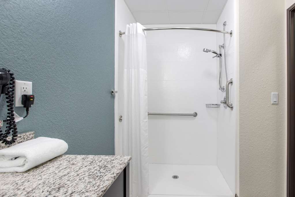Sleep Inn & Suites Ankeny Des Moines - photo 11