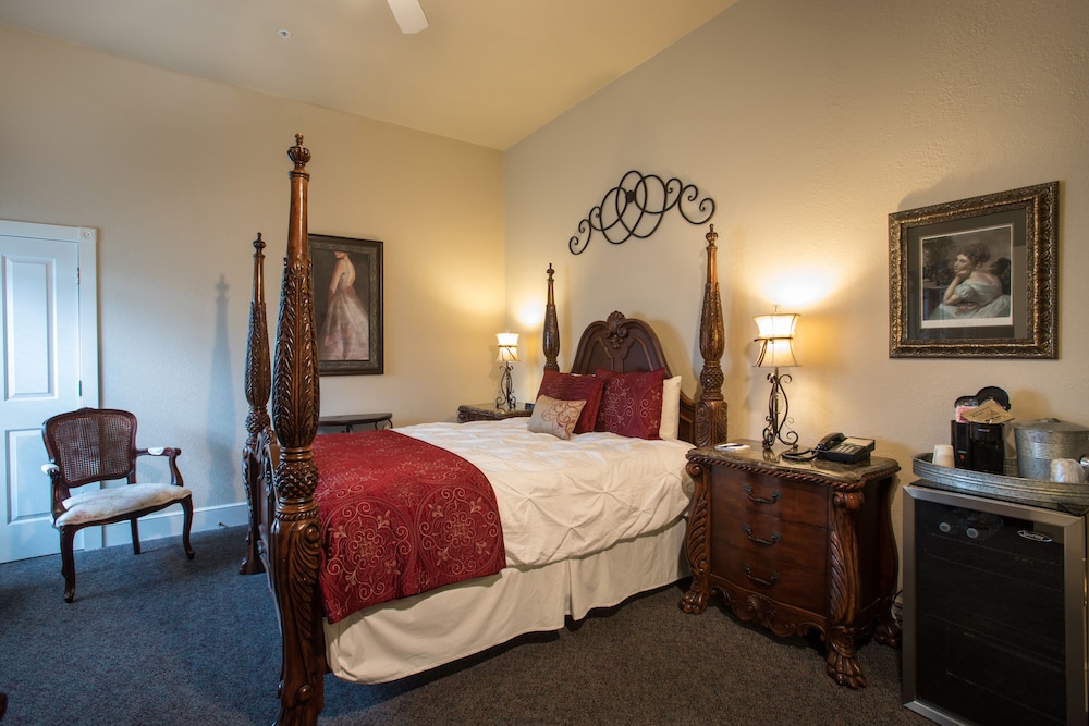 Gruene River Hotel & Retreat - photo 10