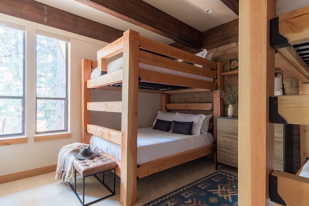 Birchwood by Avantstay Mountain Home 5 minutes From Diamond Peak Ski Resort Incline Village - photo 10