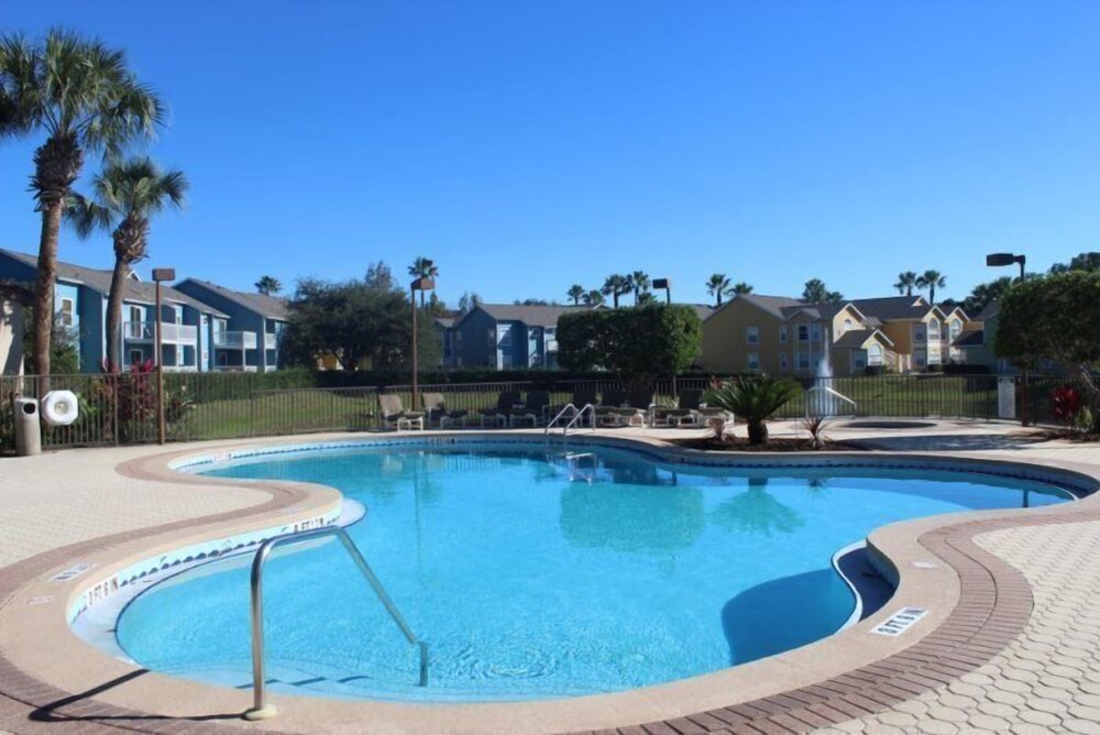 3BR 2BA Townhome Close to Disney Kissimmee - photo 18