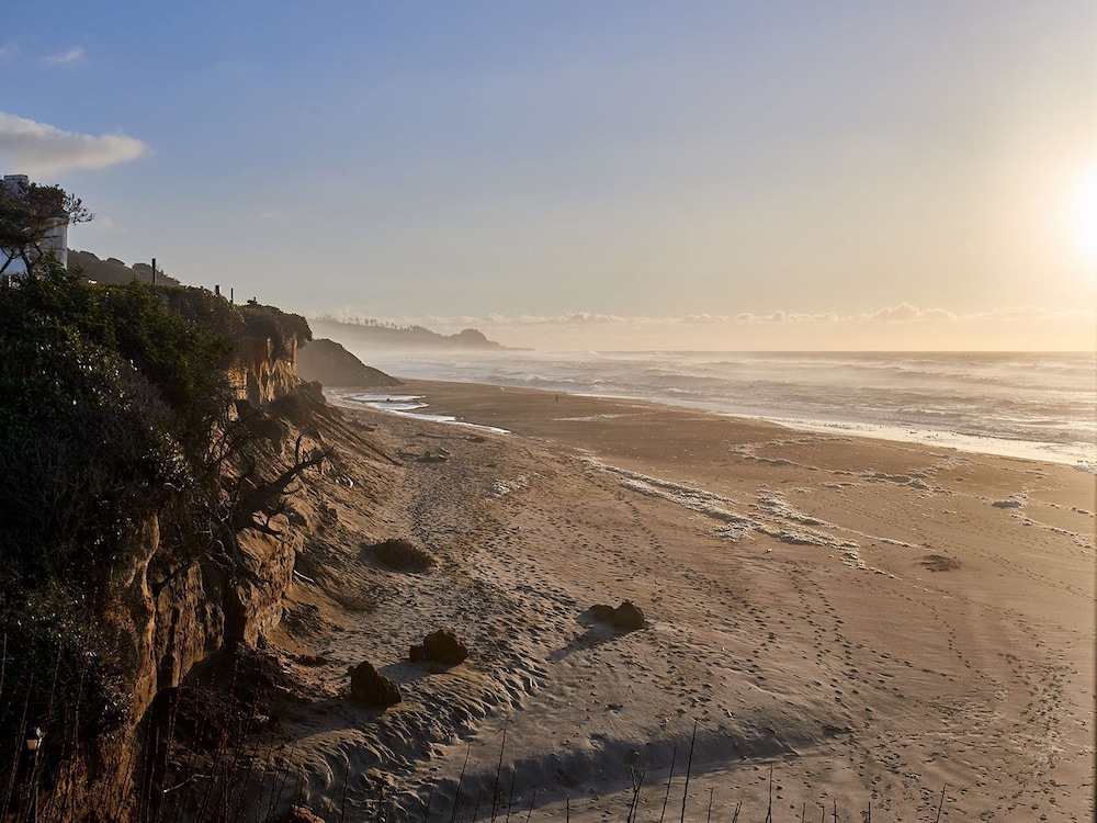 Admiral's Beach Retreat - photo 43