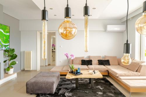 Eclipse Marousi Ring in Marousi, Greece