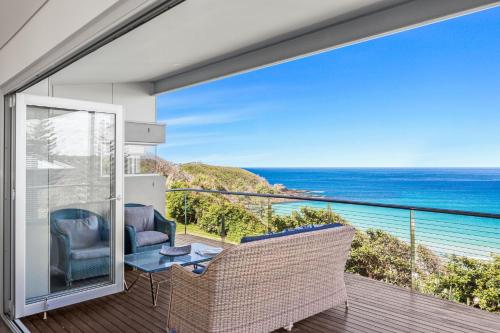 154 Mitchell Parade — 4-Star Luxury Hotel in Mollymook, Australia