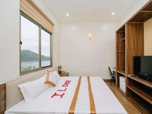 Brother Friendly Gia Cat Long Hotel in Cat Ba, Vietnam