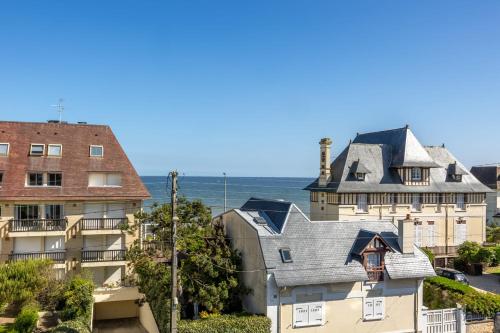 Duplex Les Mouettes Welkeys in Cabourg, France