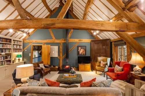 Meadow End Barn - last minute hotel in Dorstone