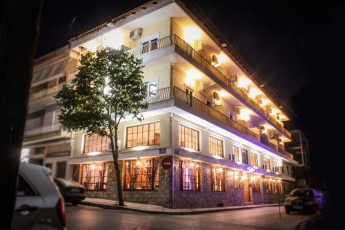 Galaxy - carbon neutral hotel in Kalampaka