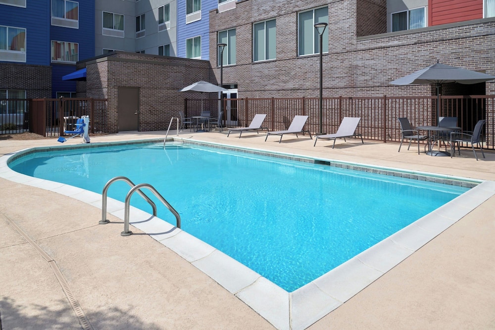 Residence Inn by Marriott Charlotte Airport - photo 20