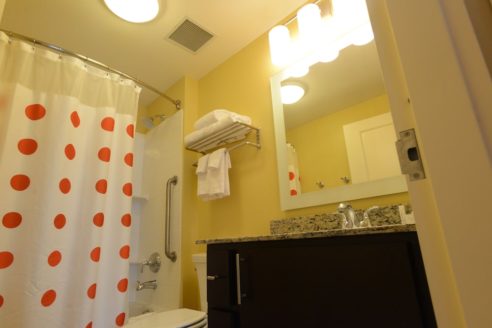 TownePlace Suites Bowling Green - photo 3