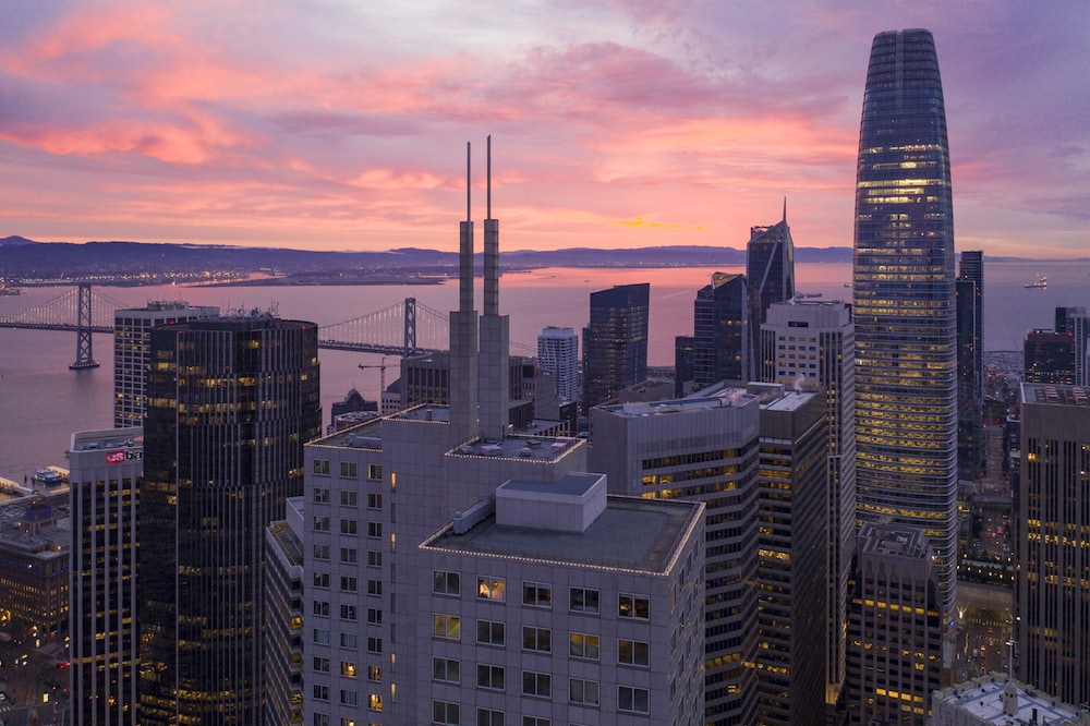 Four Seasons Hotel San Francisco at Embarcadero - photo 27