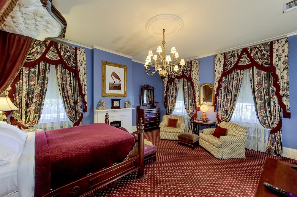 Anchuca Historic Mansion & Inn - photo 12