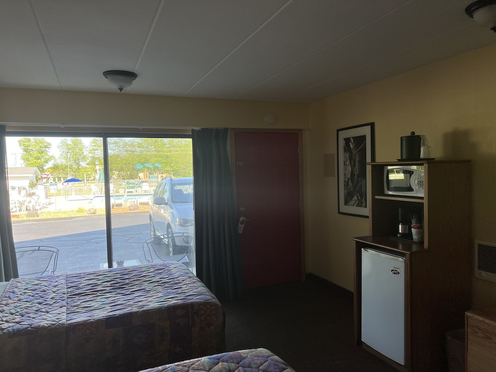 All Star Inn & Suites - photo 201