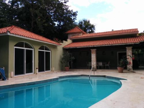 Casa Beard Spacious Guest House with High Speed WiFi & Pool. — 4-Star Luxury Hotel in Playa Del Carmen, Mexico