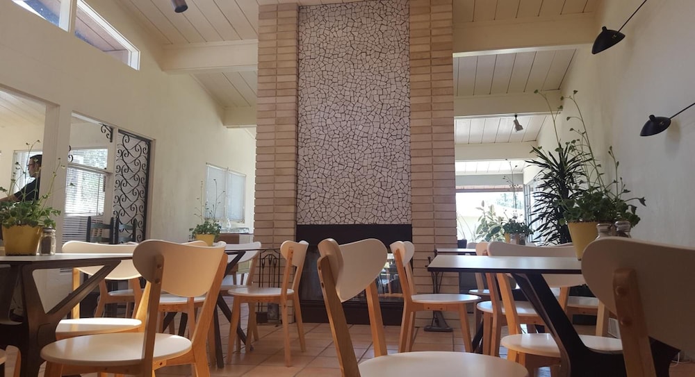Contenta Inn - photo 43