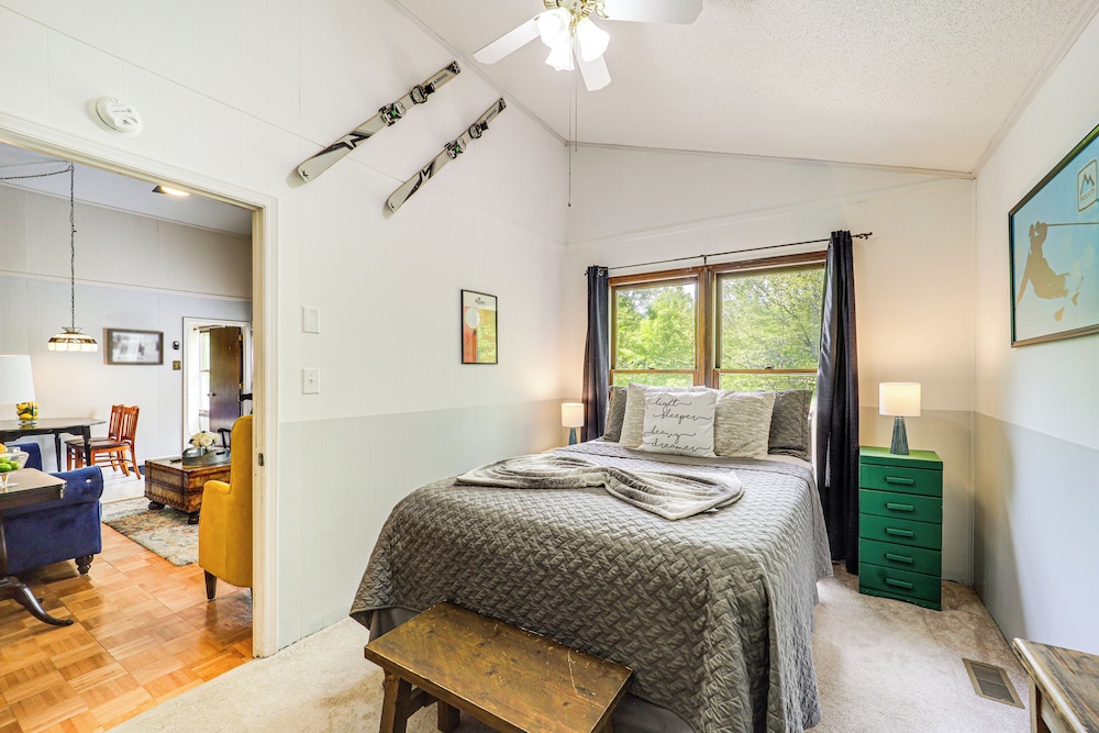 Hike Ski & Unwind: Woodsy Beech Mountain Retreat - photo 16