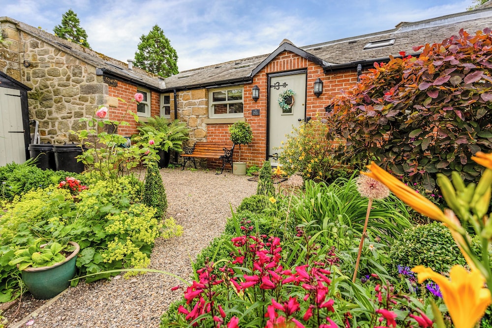 Nurse's Cottage — 4-Star Luxury Hotel in Alnwick, United Kingdom