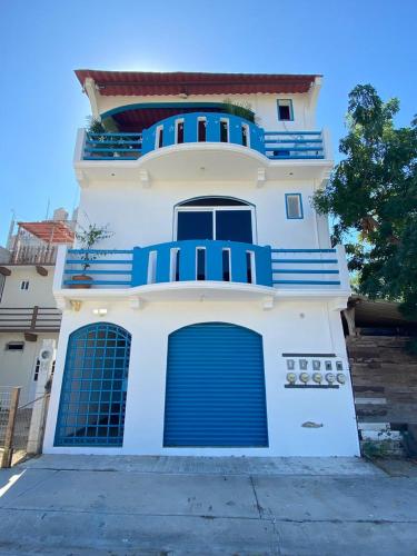 Posada Coral in Santa Maria Huatulco, Mexico