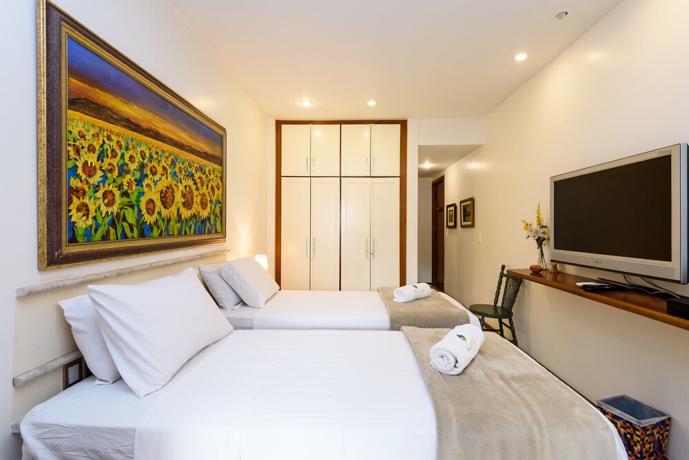 LinkHouse Tropical Triplex 2 SUITES - carbon neutral hotel in Rio de Janeiro