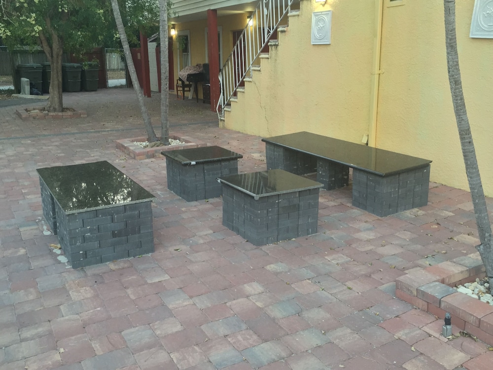 Family Inn - photo 22