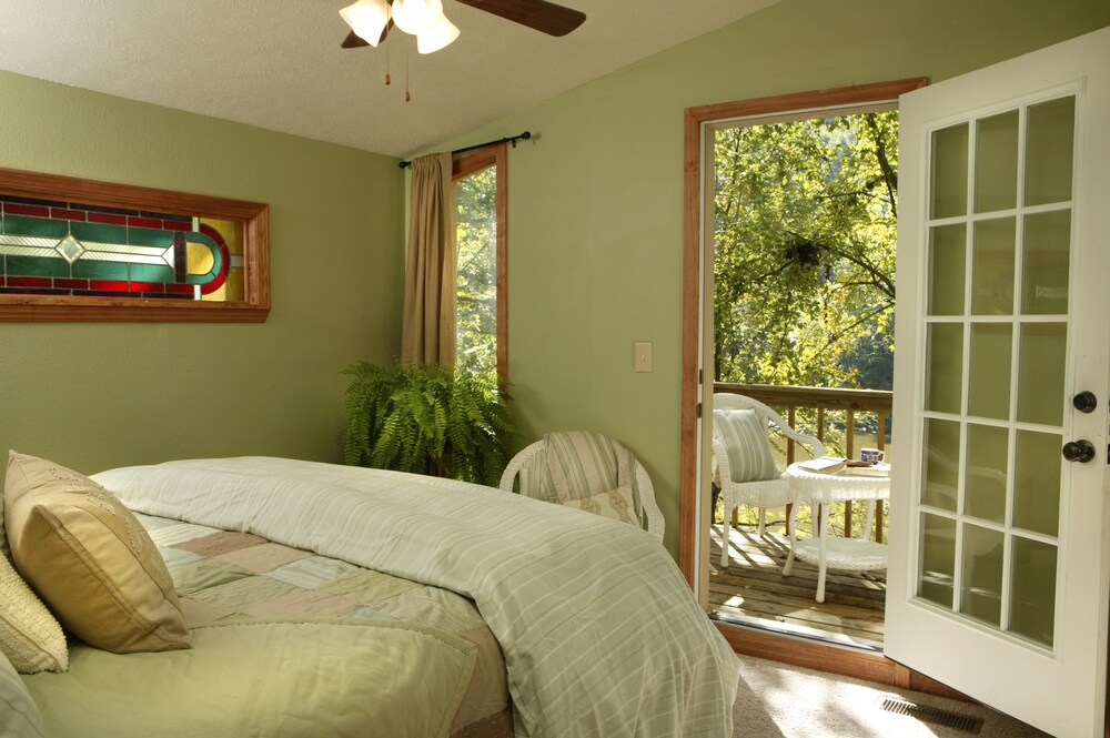 Lake Lucerne Resort & Ranch - photo 11